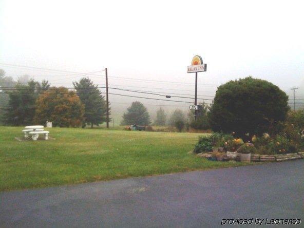 Relax Inn Lewisburg Exterior foto